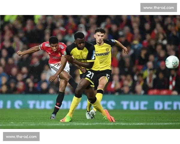 红魔双星:压力淬炼下的成长之路 红魔双星:压力淬炼下的成长之路