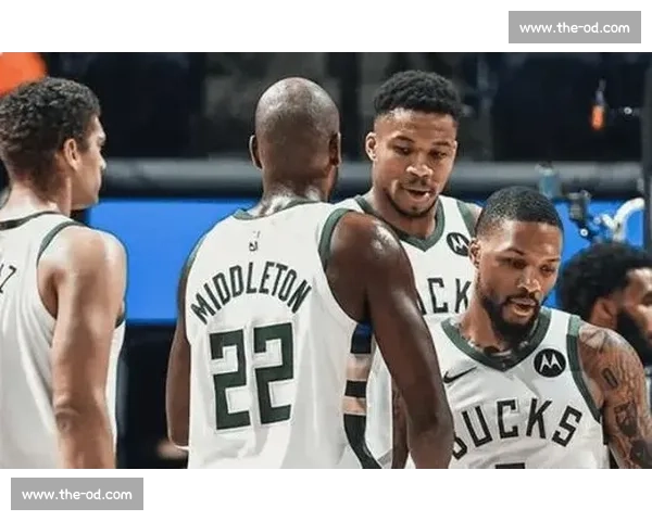 四将离队双核拖累,NBA 超巨有望逃离解体雄鹿